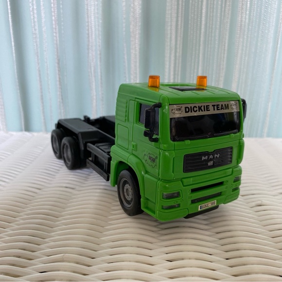 Bundle of Four Toy Vehicles - Picture 9 of 17